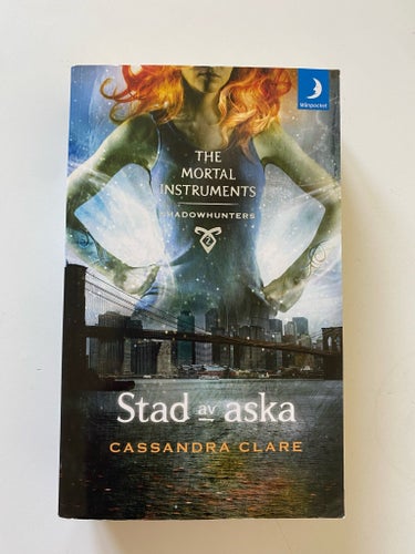 Stad av aska av Cassandra Clare, 2017
