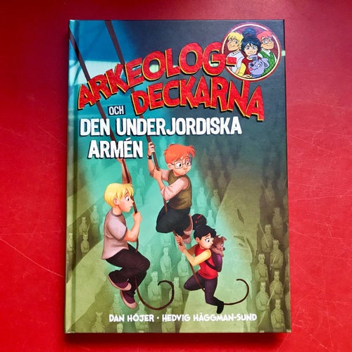 2 ARKEOLOGDECKARNA - Den underjordiska armén + Den stora guldruschen