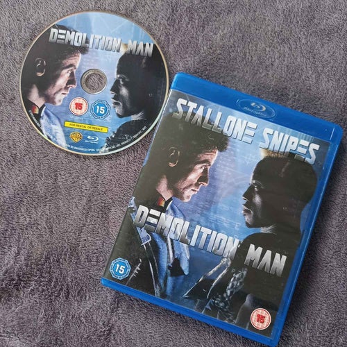 Demolition Man | Stallone & Snipes.