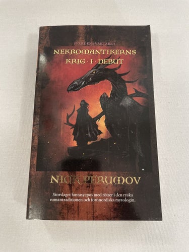 Nekromantikerns krig 1: Debut | Nick Perumov | Svärdens väktare | Pocket