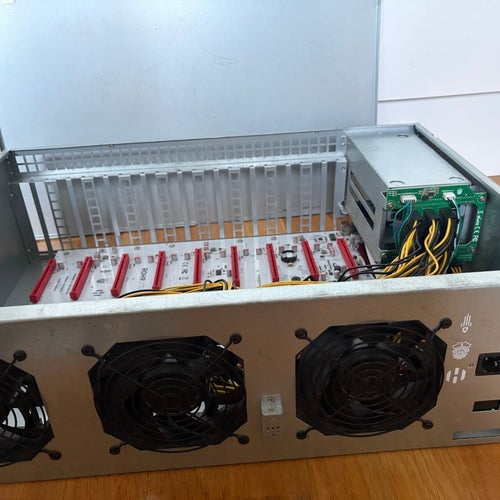 Octominer ROH9ULTRA 9st-GPU mining 2400W