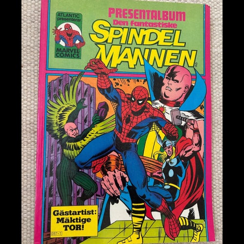 Presentalbum Spindelmannen (1982) - bra skick