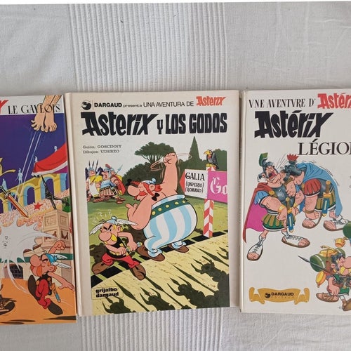 Asterix album på olika språk.