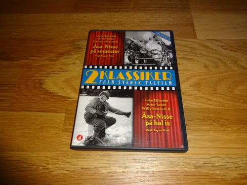 DVD-film: Åsa-Nisse på semester + Åsa-Nisse på hal is (Johan Elfström)