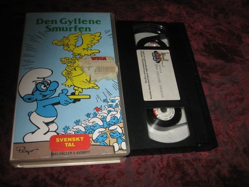 DEN GYLLENE SMURFEN (SVENSKT TAL) VHS