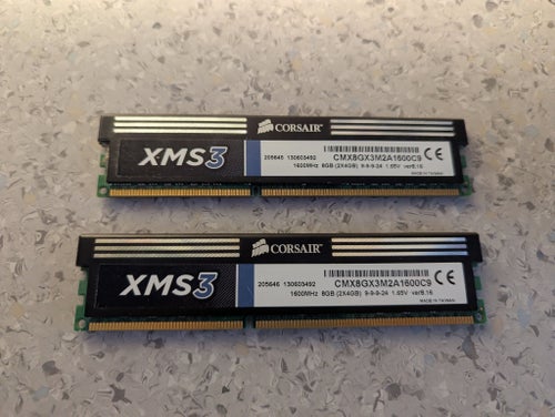 Corsair 8GB (2x4GB) DDR3