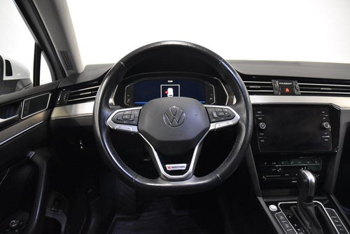 Volkswagen Passat Sportscombi 2.0 TDI 4Motion Aut GT B-kam P-värm Rattv AdaptivF