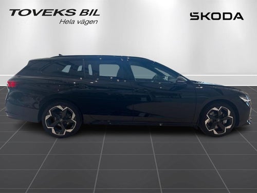 Škoda Superb iV Kombi Sportline 1,5 TSI 204hk LAGERBIL