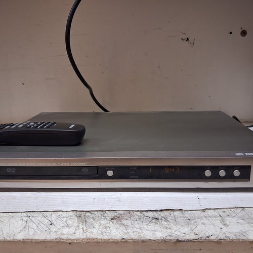 Yamaha DVD-S657 DVD-spelare