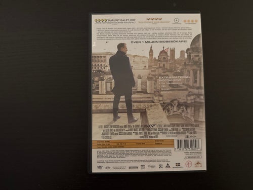 Skyfall Daniel Craig as Ian Flemmings James Bond 007, DVD