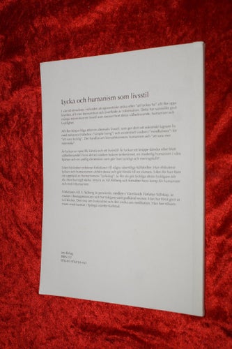 LYCKA OCH HUMANISM SOM LIVSSTIL studie av Alf E Sjöberg MJUK PÄRM FINT SKICK