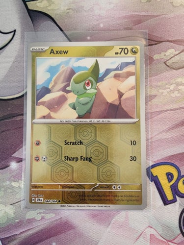 Pokémon TCG Axew HP70 Reverse Holo 044/064 2024 Shrouded Fable