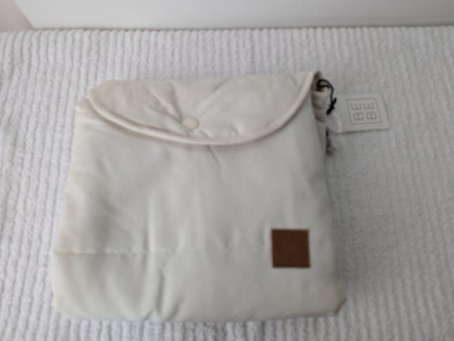 Ny skötunderlägg Bebe changing mat vintervit one size