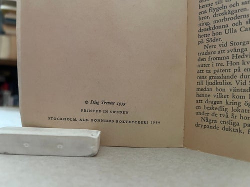 Dockan till Samarkand av Stieg Trenter, bok, Good plus