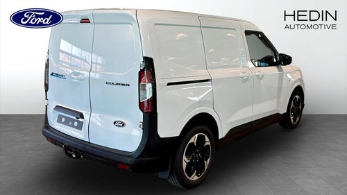Ford E-Transit Courier Räckvidd 287KM / Skåp Limited 136Hk / Årsskatt 360kr