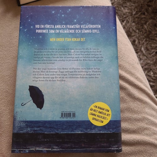 Stora Små Lögner av Liane Moriarty