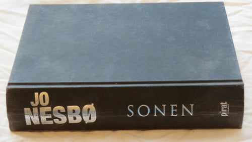 SONEN av Jo Nesbø, Piratförlaget