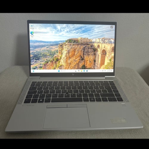 HP Elitebook 845 G8, 14" IPS, R5-5650U, 16GB, 256GB, Win 11 Pro