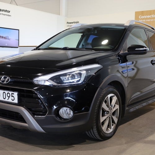 Hyundai i20 Active 1.0 T-GDI blue Manuell, 100hk, 2017