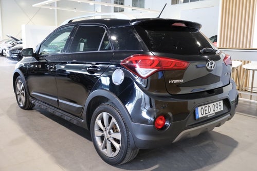 Hyundai i20 Active 1.0 T-GDI blue Manuell, 100hk, 2017
