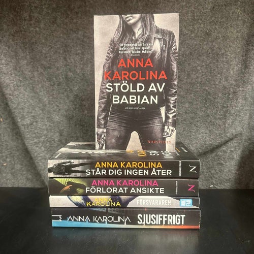 5 böcker av Anna Karolina - Står dig ingen åter, Förlorat ansikte - Bokpaket