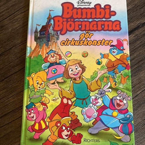 Bumbi-Björnarna gör cirkuskonster