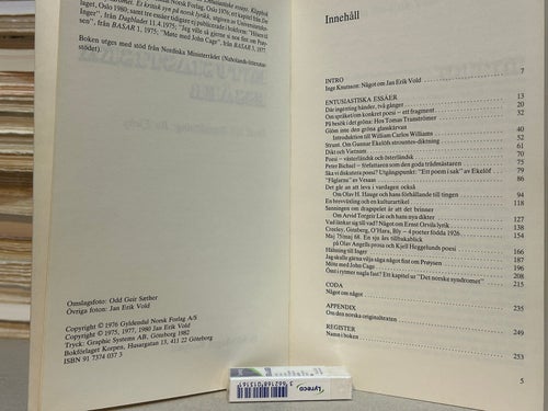 Entusiastiska essäer av Jan Erik Vold. Bok. Very good plus