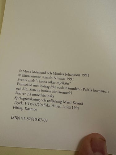 Bok på meänkieli Hanna Hakkee Hormia, Mona Mörtlund och Monica Johansson, 1991