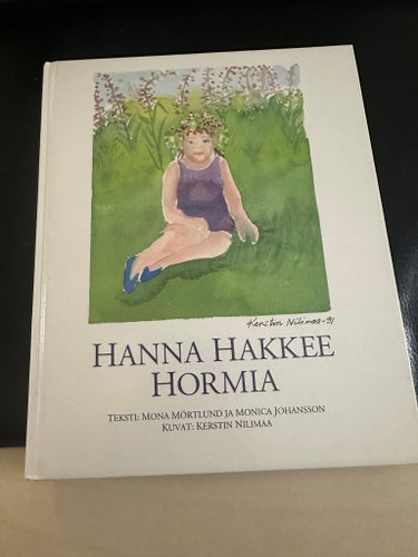 Bok på meänkieli Hanna Hakkee Hormia, Mona Mörtlund och Monica Johansson, 1991