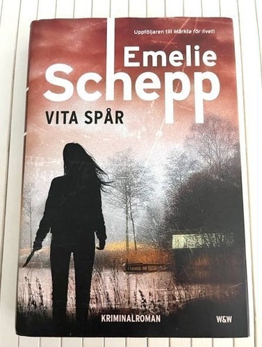 VITA SPÅR av Emelie Schepp