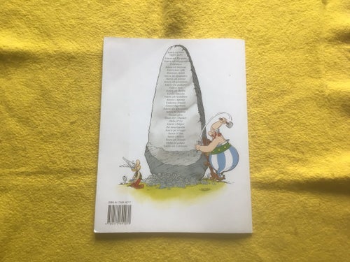 Asterix & LaTraviata, 2:a Tryckningen, 2001, Skick FN