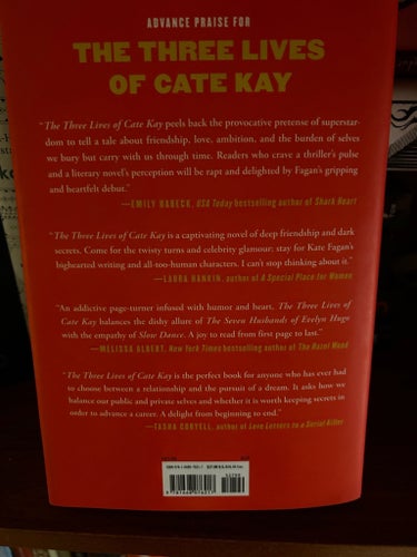 The Three Lives of Cate Kay av Kate Fagan, 2023