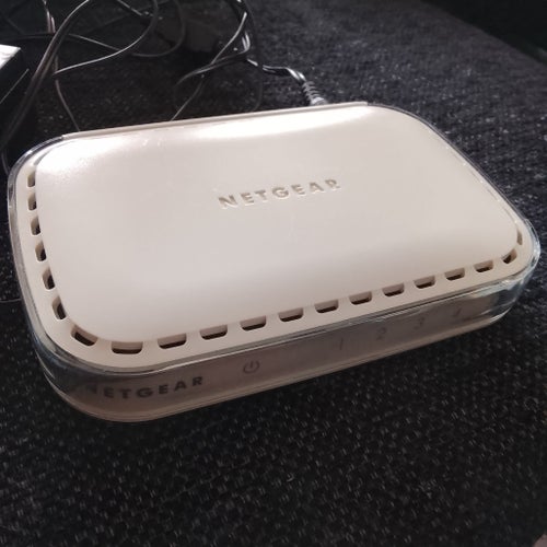 Netgear 5-portars 10/100 Mbps Switch FS605 v3