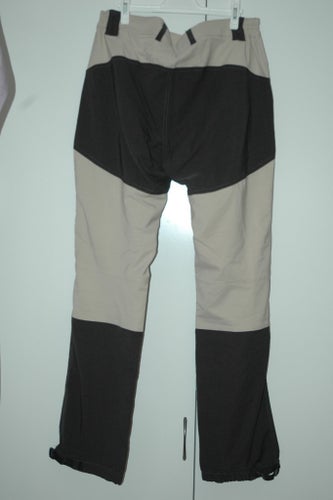 Ny Tenson byxa M tay pant vandringsbyxa i färgen light beige/grey i storlek XL