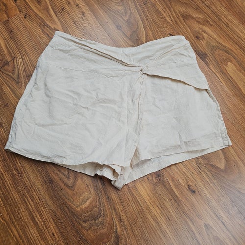 SHEIN beiga shorts, storlek XL