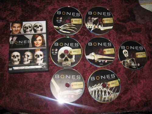 BONES SÄSONG 4 BODY BAG EDITION(EMILY DESCHANEL,DAVID BOREANAZ)7-DISC DVD