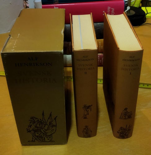 Svensk historia I-II av Alf Henrikson. Bok. Very Fine plus