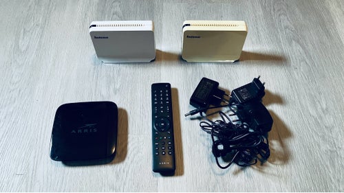 Arris VIP1113 TV-box med Inteno ZAP100A-R3 Accesspunkter och tillbehör