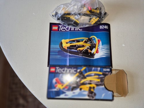 LEGO Technic 8246 Komplett Instruktion – Litet Retro Set