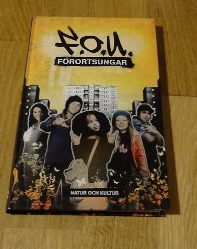 F.O.U. förortsungar Tomas Blom