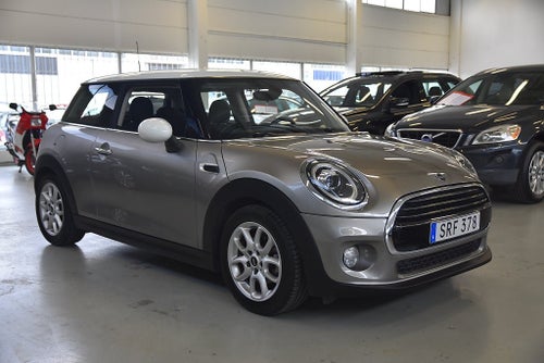 MINI Cooper 3-dörrars DCT Pepper Euro 6 NYSERVAD P-SENSORER
