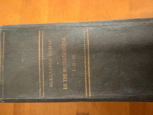 De tre musketörerna av Alexander Dumas, 1931