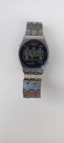 Citizen Quartz Seven Chronograph Dual Time Digital Watch