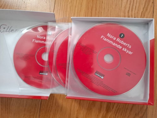 Flammande skyar av Nora Roberts (Ljudbok, CD)