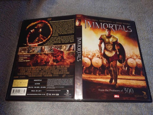 Immortals (av Tarsem Singh med Henry Cavill, Mickey Rourke)