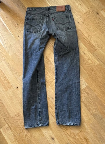 Levi's 501 gråa jeans, storlek W 30 L 32