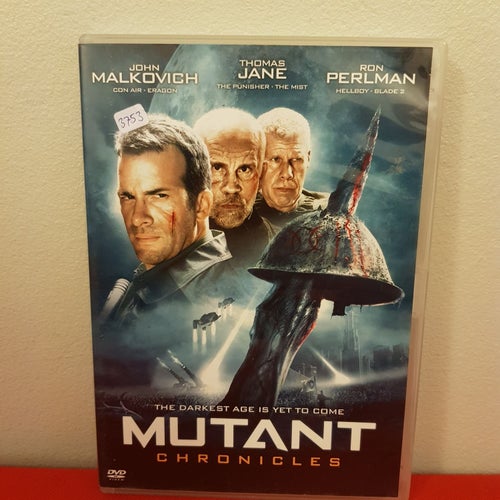 DVD - Mutant Chronicles - John Malkovich, Ron Perlman - Mycket Fint Skick