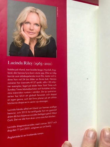 ÄNGLATRÄDET Lucinda Riley 2021