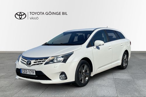 Toyota Avensis Kombi 1.8 147 hk Edition 50 Led-Ramp Drag V-hjul