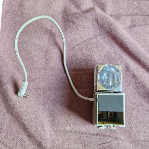 Canon cube Flash - kamerablixt - blixt